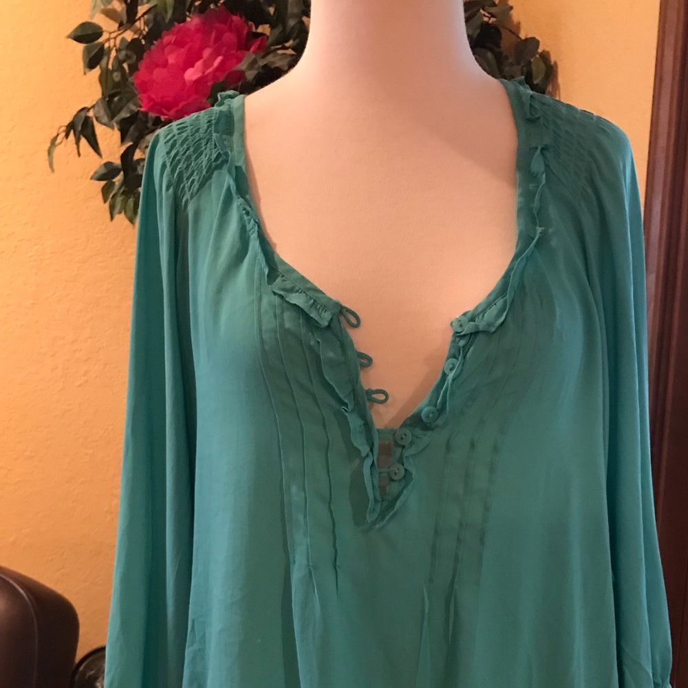 a.n.a. Top NWT